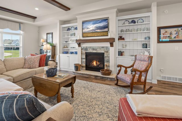 5179 Mira Way W, West Fargo, ND 58078