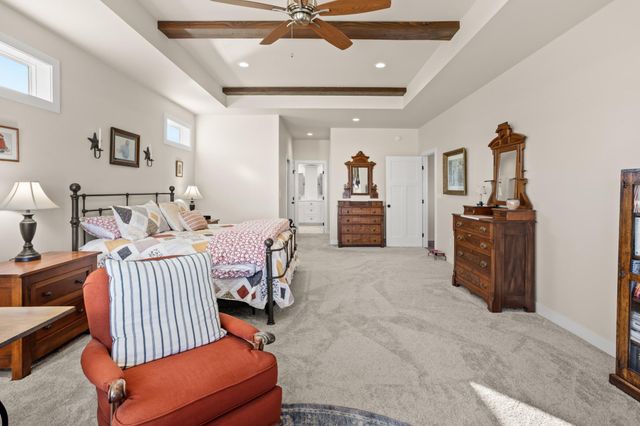 5179 Mira Way W, West Fargo, ND 58078