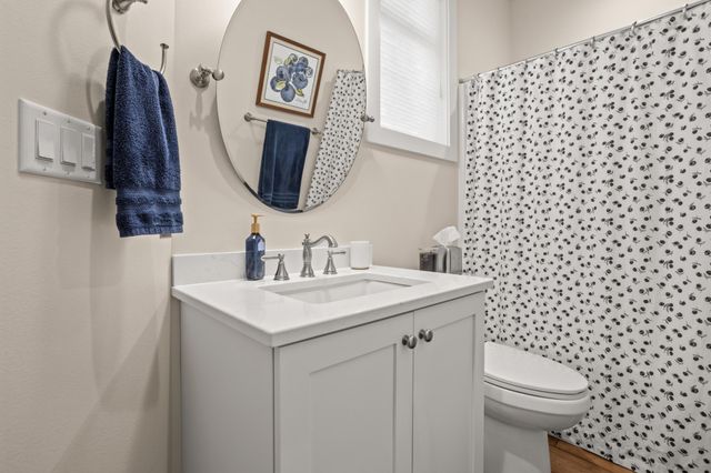 5179 Mira Way W, West Fargo, ND 58078