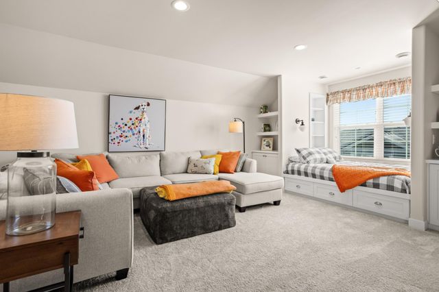 5179 Mira Way W, West Fargo, ND 58078