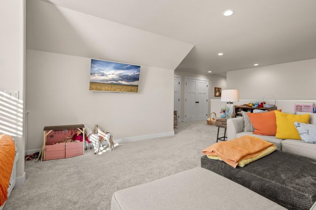 5179 Mira Way W, West Fargo, ND 58078