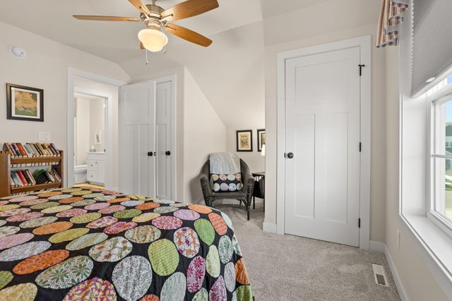 5179 Mira Way W, West Fargo, ND 58078