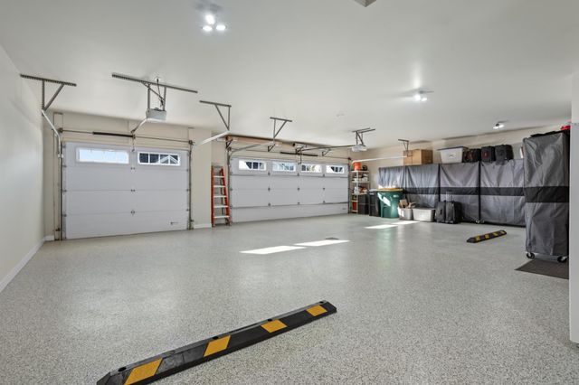 5179 Mira Way W, West Fargo, ND 58078