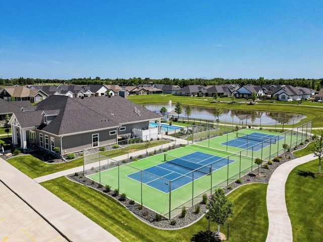 5179 Mira Way W, West Fargo, ND 58078