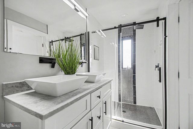 231 INGRAHAM ST NW, Washington, DC 20011