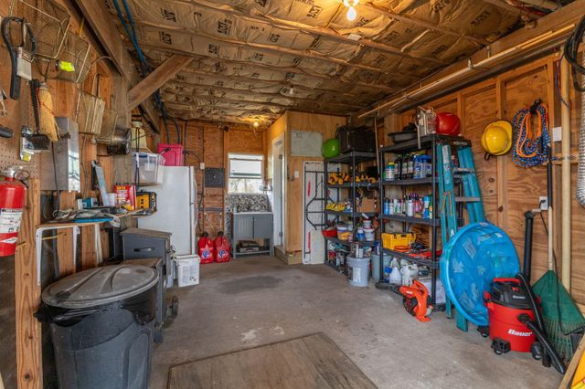 1941 Bayview Drive, Palacios, TX 77465