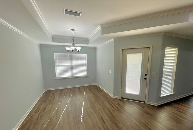 1320 Middleton Road, Dothan, AL 36301