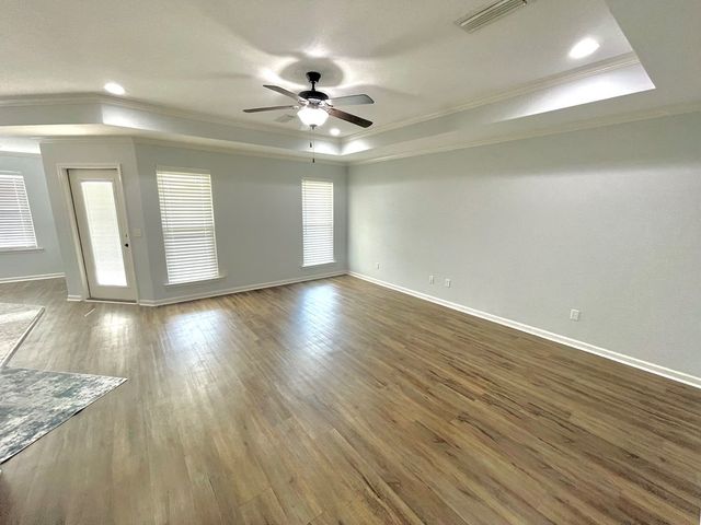 1320 Middleton Road, Dothan, AL 36301
