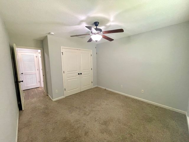 1320 Middleton Road, Dothan, AL 36301
