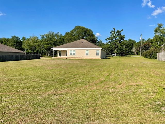 1320 Middleton Road, Dothan, AL 36301