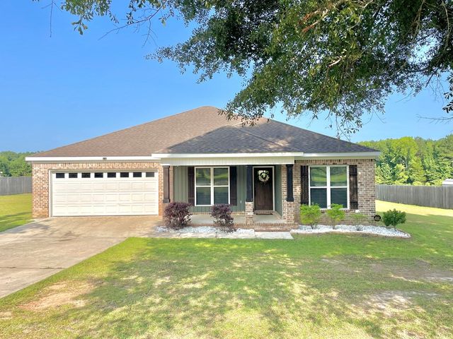 1320 Middleton Road, Dothan, AL 36301