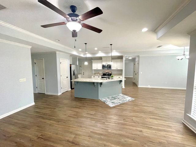 1320 Middleton Road, Dothan, AL 36301