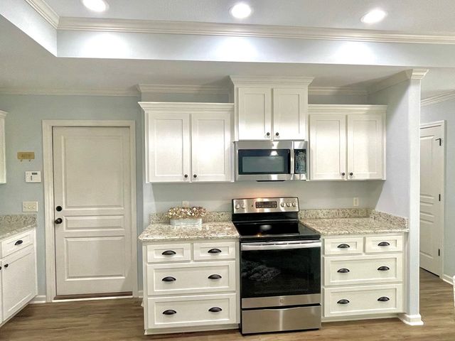 1320 Middleton Road, Dothan, AL 36301