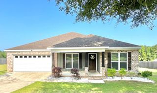 1320 Middleton Road, Dothan, AL 36301