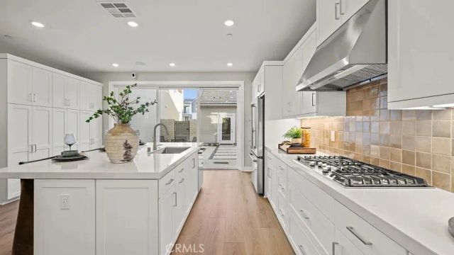 26693 Foliage Lane, Valencia, CA 91381