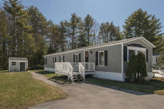7 Lynn Lane, Rochester, NH 03867