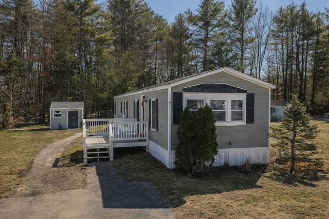7 Lynn Lane, Rochester, NH 03867