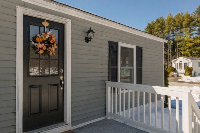 7 Lynn Lane, Rochester, NH 03867