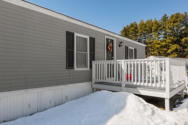 7 Lynn Lane, Rochester, NH 03867