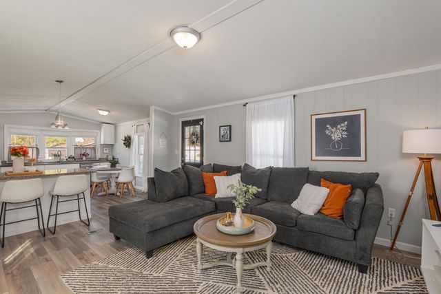 7 Lynn Lane, Rochester, NH 03867