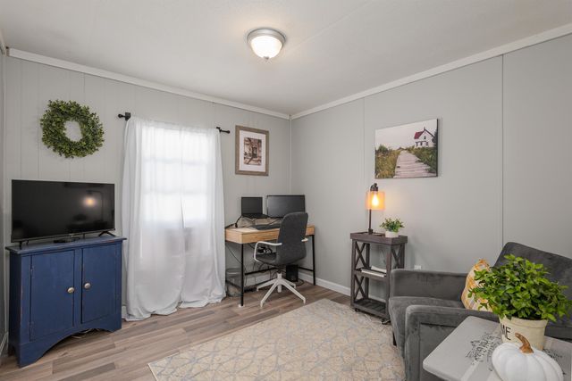 7 Lynn Lane, Rochester, NH 03867