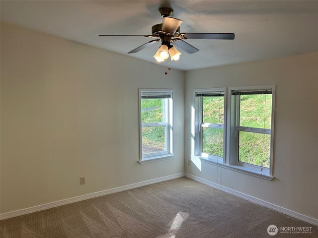 153 RAVENA Lane, Kelso, WA 98626