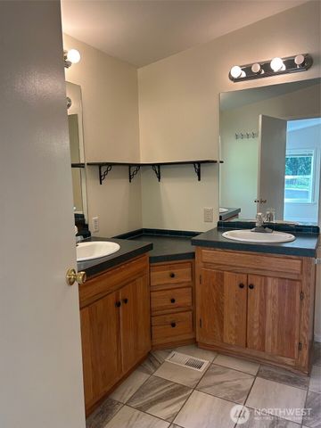 153 RAVENA Lane, Kelso, WA 98626