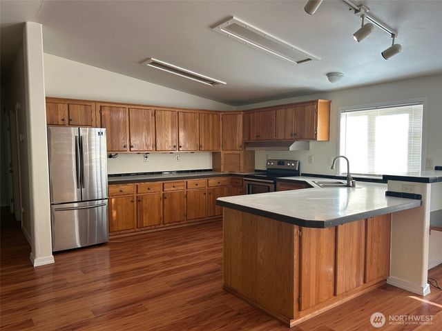 153 RAVENA Lane, Kelso, WA 98626