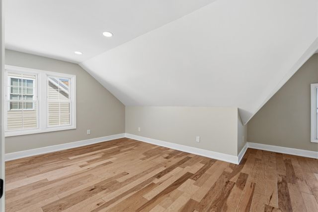 14 EAST 52ND ST, Bayonne, NJ 07002