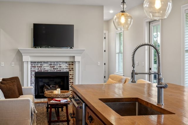 551 Askin Ln, Baxter, TN 38544