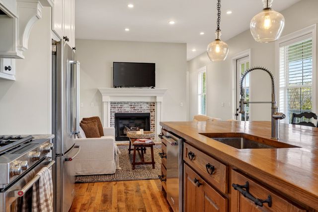 551 Askin Ln, Baxter, TN 38544