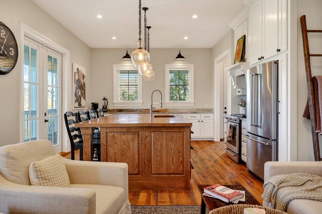 551 Askin Ln, Baxter, TN 38544