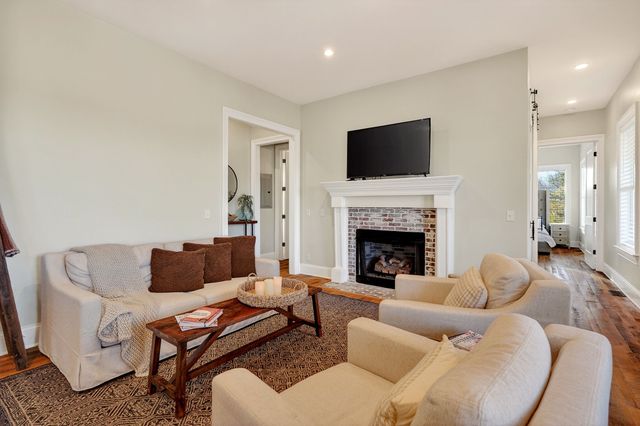 551 Askin Ln, Baxter, TN 38544