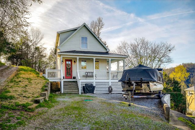 551 Askin Ln, Baxter, TN 38544