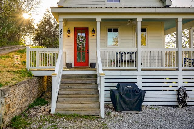 551 Askin Ln, Baxter, TN 38544