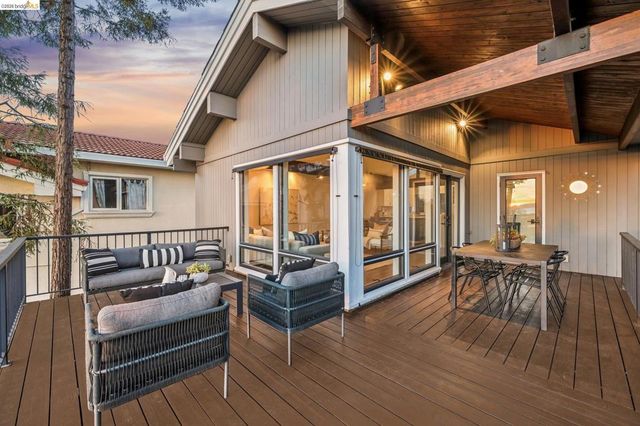 101 Taurus Ave, Oakland, CA 94611