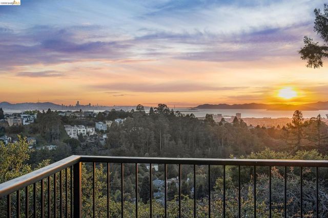 101 Taurus Ave, Oakland, CA 94611