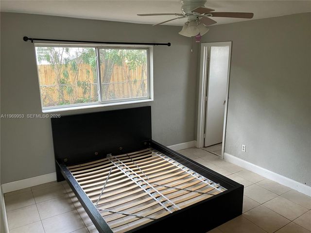 5730 SW 37th St 0, Davie, FL 33314