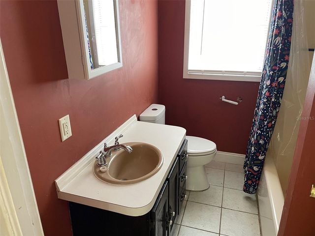 1661 27TH AVENUE N, St Petersburg, FL 33713