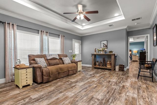 3012 Elysian Fields, Marshall, TX 75672