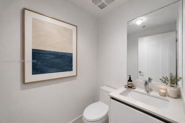 900 N Ocean Boulevard 1903, Pompano Beach, FL 33062