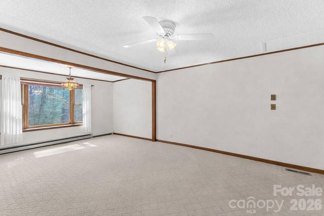 60 Pine View Road, Newland, NC 28657