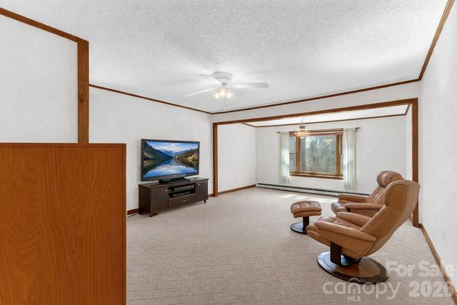 60 Pine View Road, Newland, NC 28657