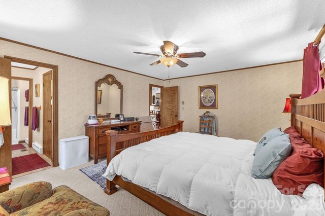 60 Pine View Road, Newland, NC 28657