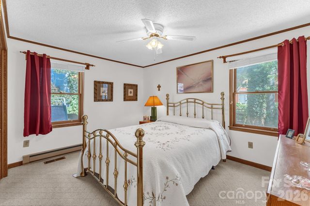 60 Pine View Road, Newland, NC 28657