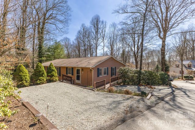 60 Pine View Road, Newland, NC 28657