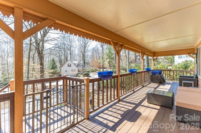 60 Pine View Road, Newland, NC 28657