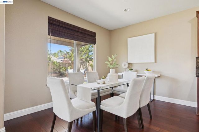 9 Tullach Pl, Hayward, CA 94542