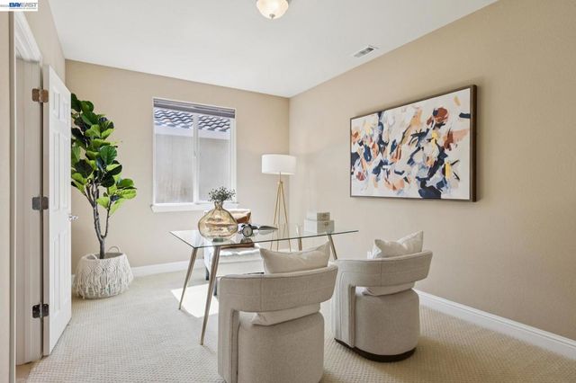 9 Tullach Pl, Hayward, CA 94542