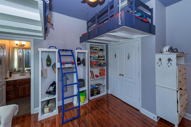 5050 SILVER CHARM TERRACE, Wesley Chapel, FL 33544